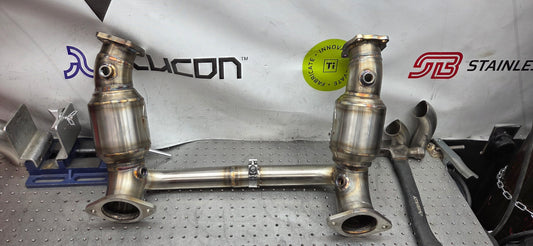 Cadillac CTS Vsport Downpipes